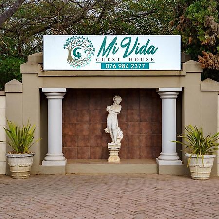 Mi Vida Guesthouse Klerksdorp Eksteriør billede