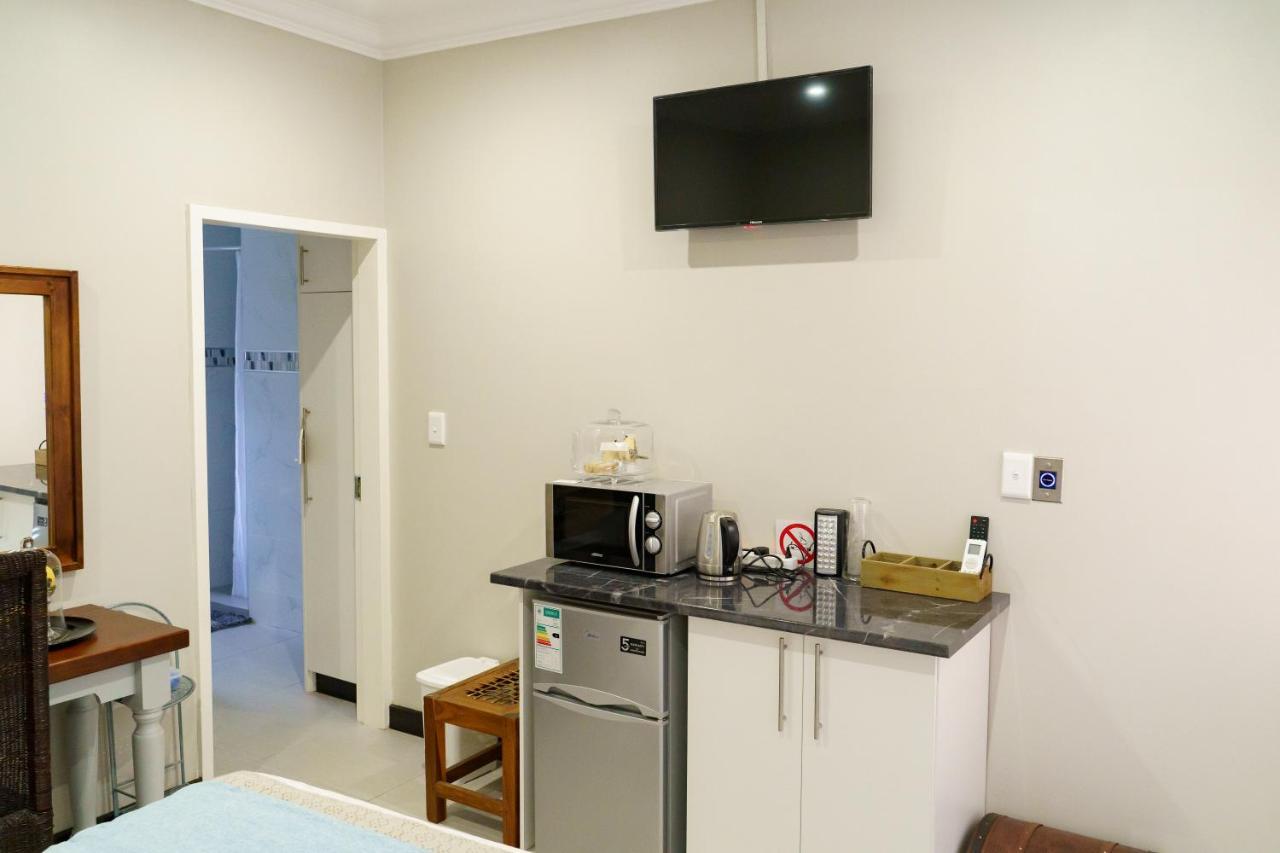 Mi Vida Guesthouse Klerksdorp Eksteriør billede