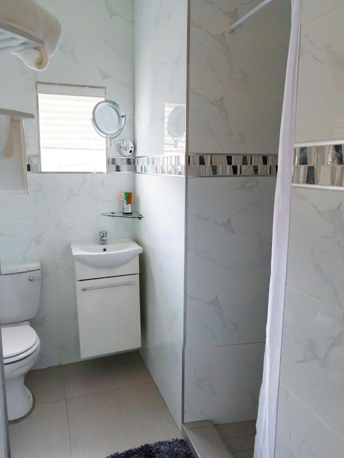Mi Vida Guesthouse Klerksdorp Eksteriør billede