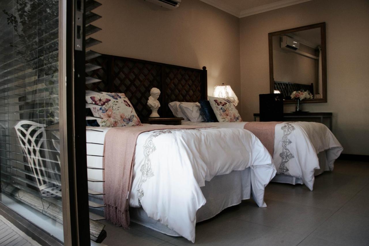 Mi Vida Guesthouse Klerksdorp Eksteriør billede