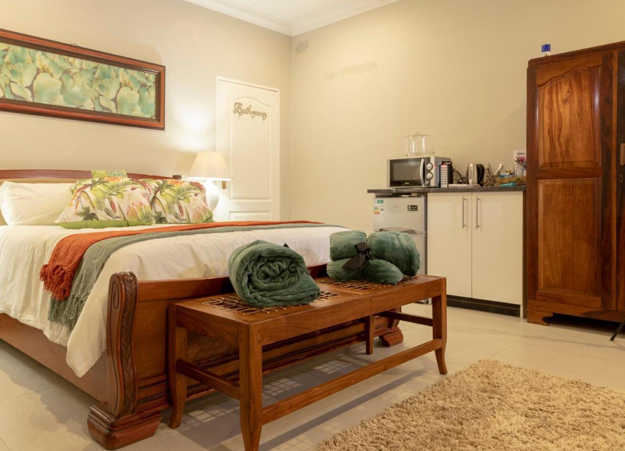 Mi Vida Guesthouse Klerksdorp Eksteriør billede
