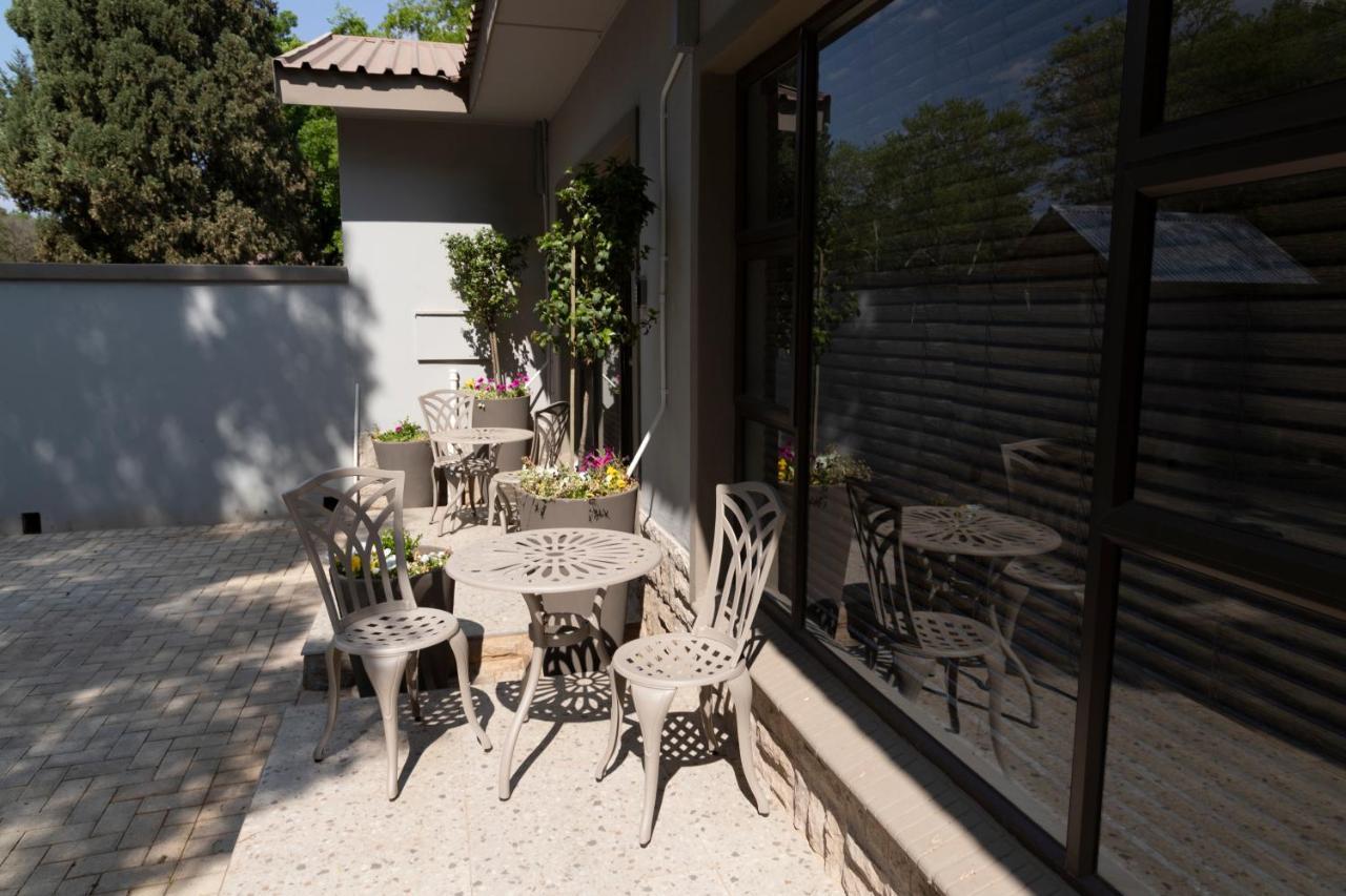 Mi Vida Guesthouse Klerksdorp Eksteriør billede