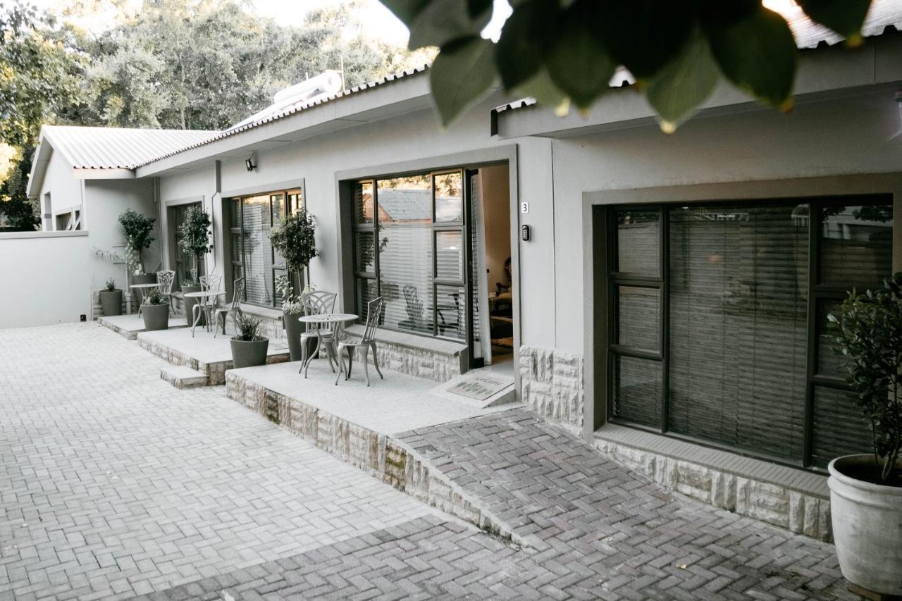 Mi Vida Guesthouse Klerksdorp Eksteriør billede