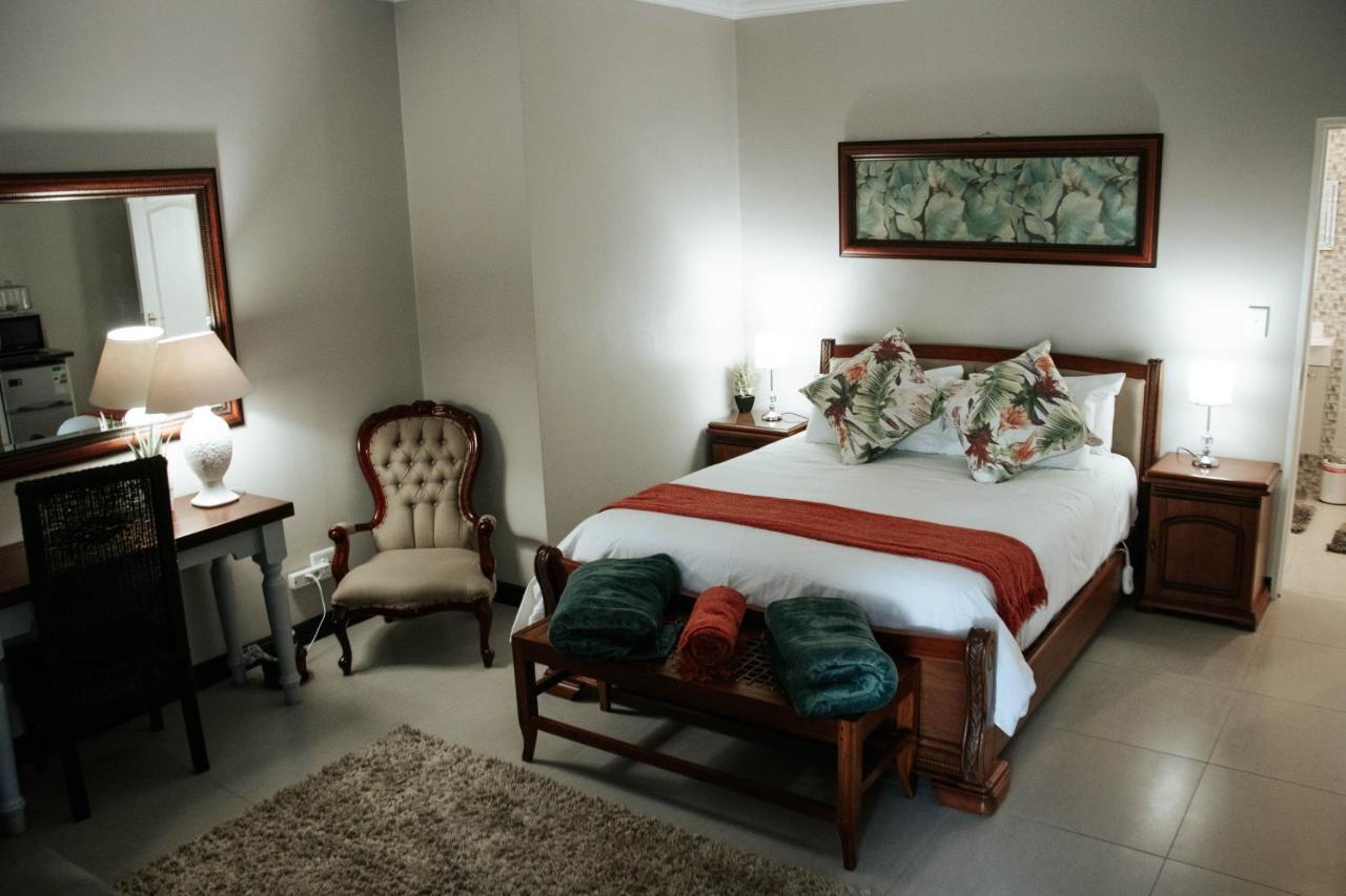 Mi Vida Guesthouse Klerksdorp Eksteriør billede