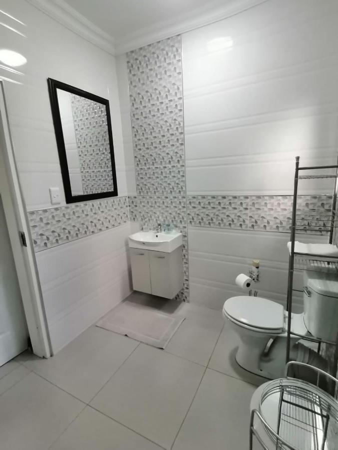 Mi Vida Guesthouse Klerksdorp Eksteriør billede