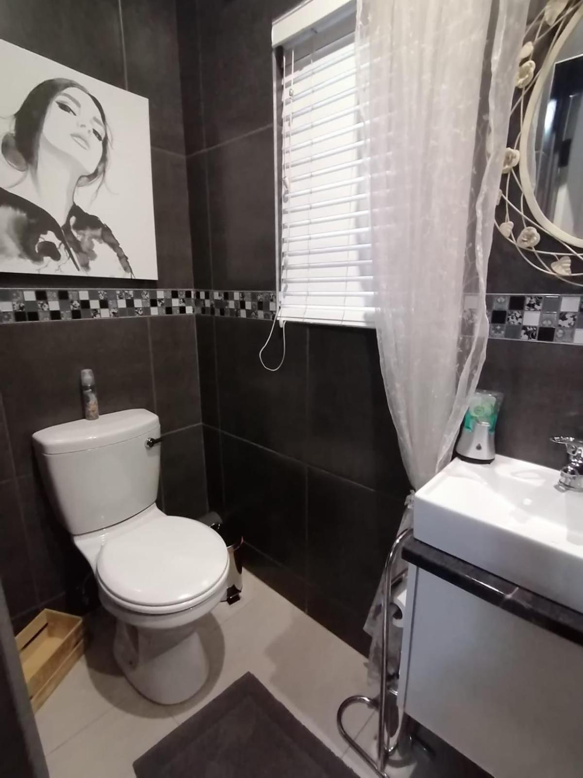 Mi Vida Guesthouse Klerksdorp Eksteriør billede
